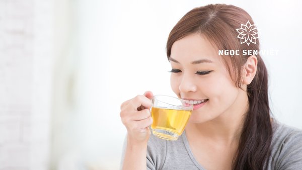 Uống trà lá sen giúp tăng cường hệ miễn dịch